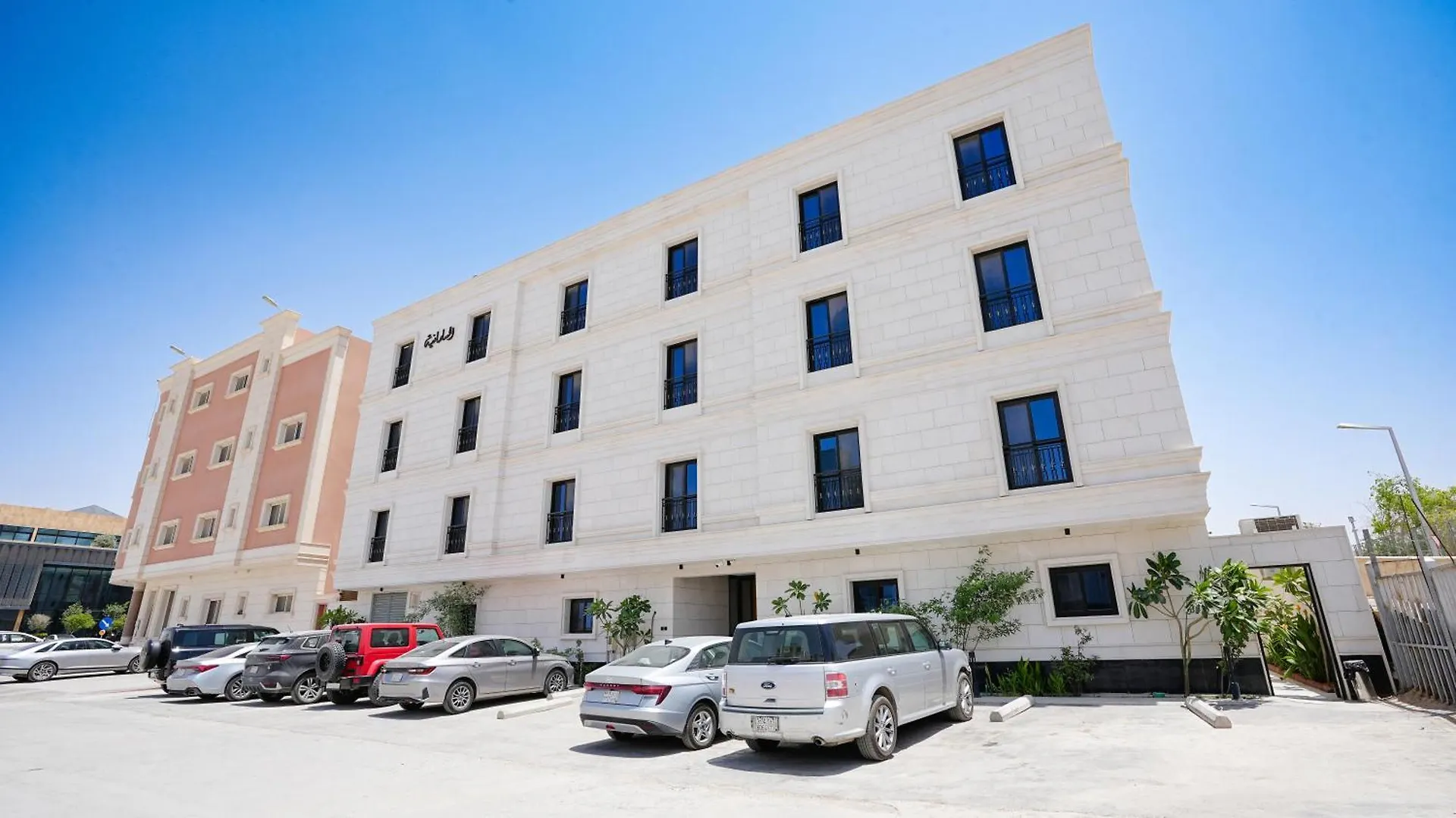 Lp8-4 - Spacious 2 Bedroom Apartment Near Kafd Riyadh Saudi Arabia